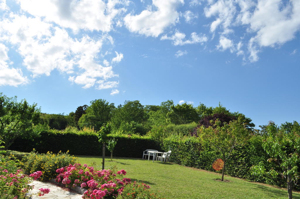 Hotel-Logis La Coraline Gannat Δωμάτιο φωτογραφία
